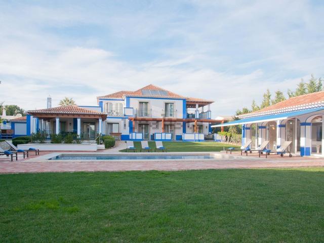 Moradia, Balaia, Albufeira e Olhos de Água