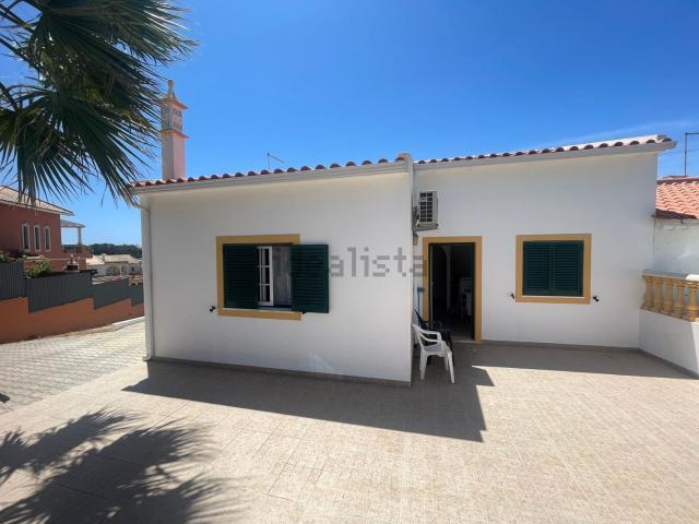 Moradia, Balaia, Albufeira e Olhos de Água