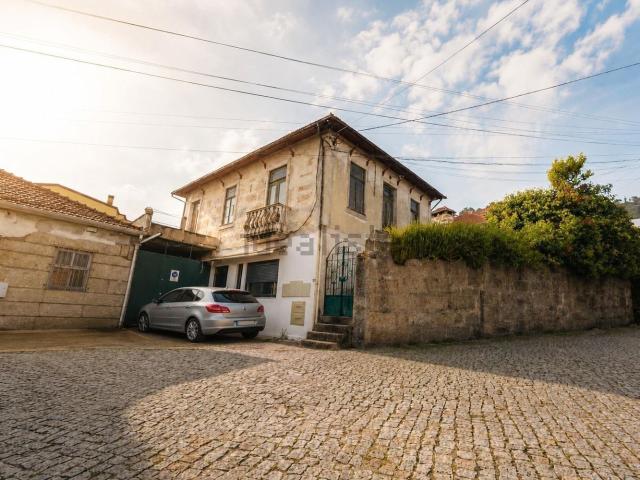 Moradia, Baltar