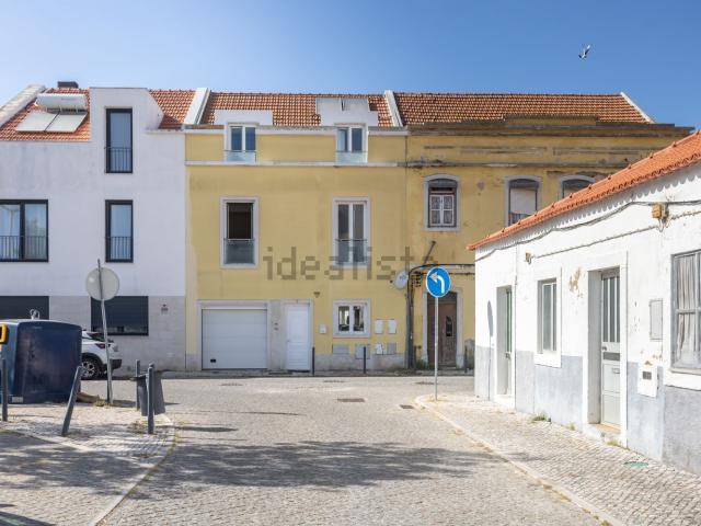 Moradia, Barreiro e Lavradio