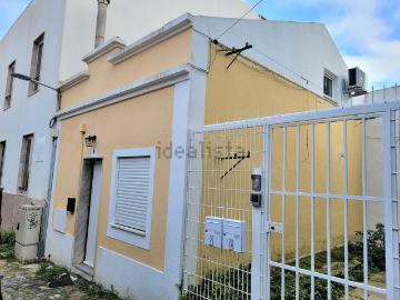 Moradia, Barreiro e Lavradio