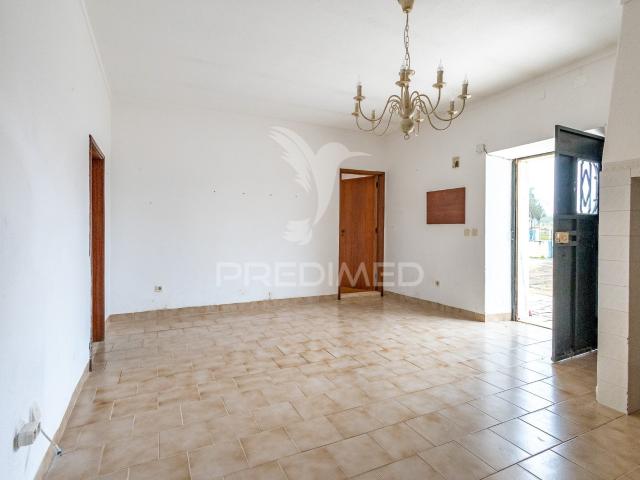 Moradia Barro Branco
