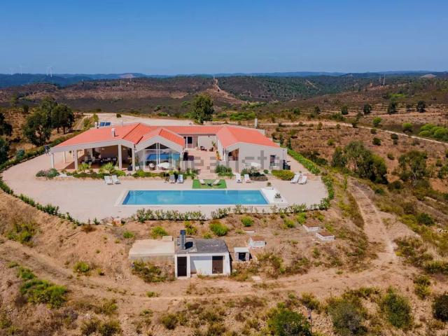 Moradia, Bensafrim