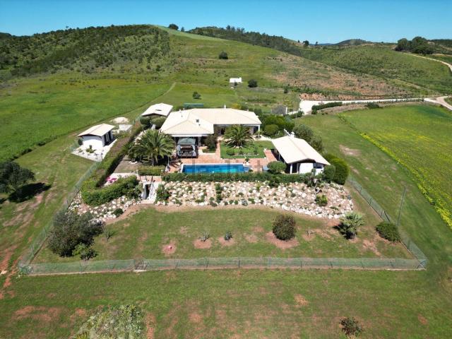 Moradia, Bensafrim