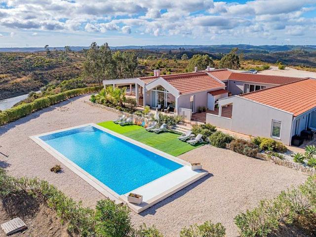 Moradia, Bensafrim