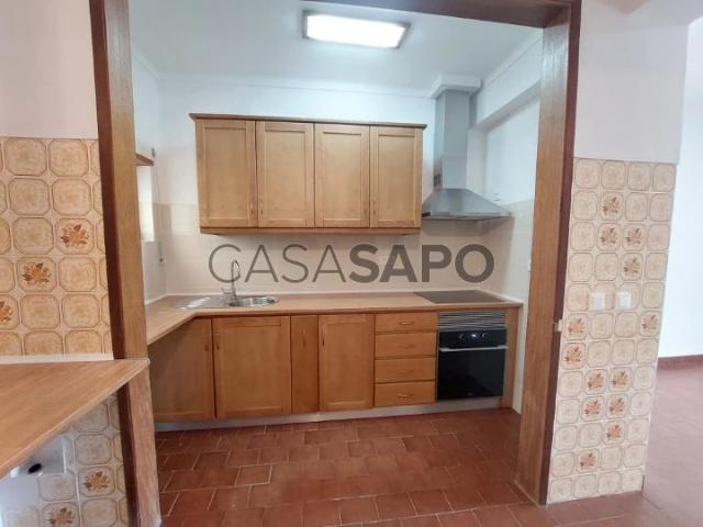 Moradia Bi Familiar T4 para alugar em Vila Viçosa