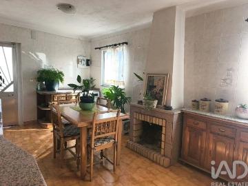 Moradia bi familiar T5 em Paranhos de 236,84 m² 236m² Seixo Da Beira