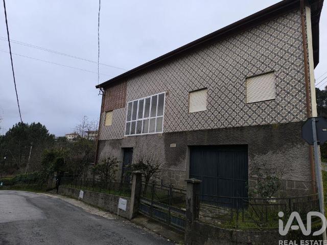 Casa / Villa T5 em Vila Cova da Lixa e Borba de Godim de 173. 173m² Vila Cova da Lixa e Borba de Godim