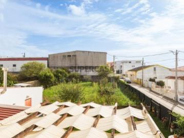 Moradia Bi familiar T6 com jardim, Atouguia da Baleia, Peniche