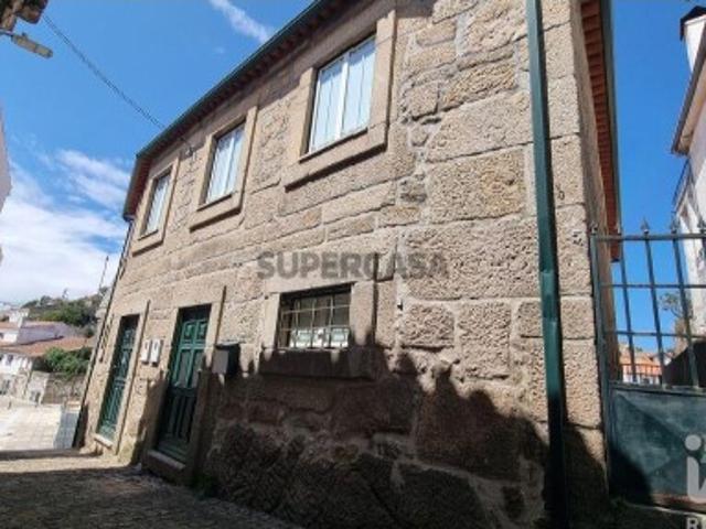 Moradia bi familiar T2 em Celorico e Vila Boa do Mondego