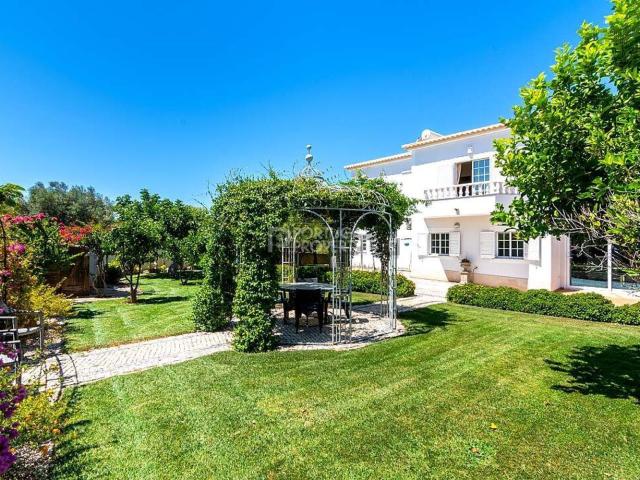 Moradia, Boliqueime