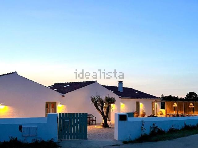 Moradia, Bordeira