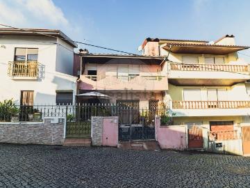 Casa à venda em Trofa - Varanda
