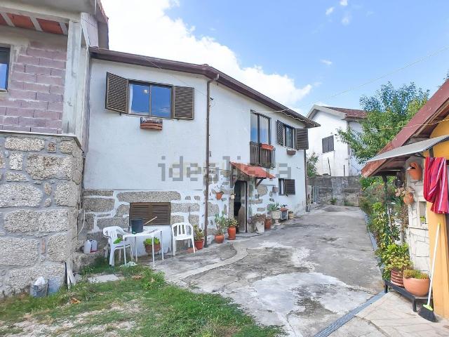 Moradia, Vale de Bouro