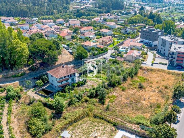 Moradia, Britelo Gémeos Ourilhe
