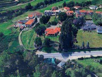 Moradia, Brito