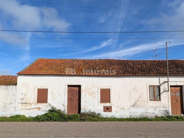 Moradia, Brogueira Parceiros de Igreja Alcorochel