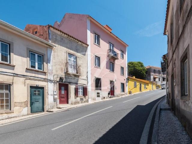 Moradia c/ 4 apartamentos independentes | Sintra 192m² Agualva e Mira Sintra