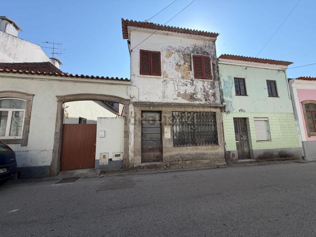 Moradia, Cacia