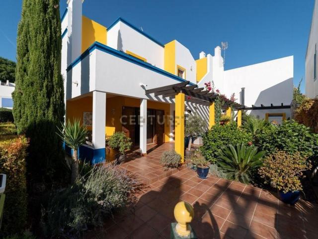 Moradia, Cabanas de Tavira