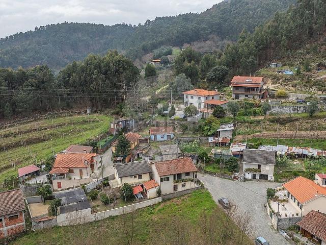 Moradia, Caires