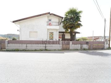 Moradia, Caldas de São Jorge