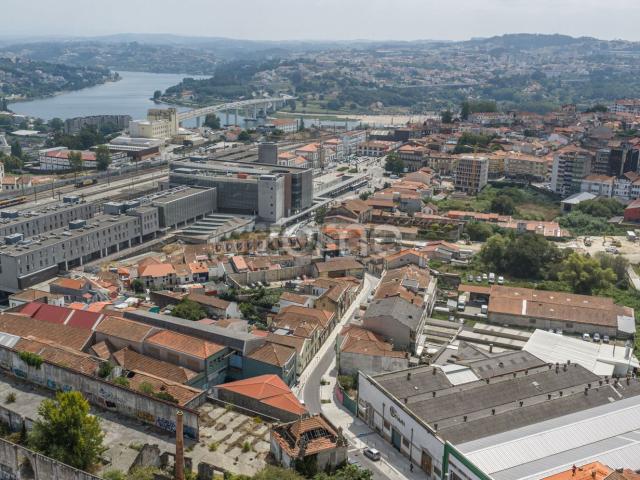 Moradia, Campanhã