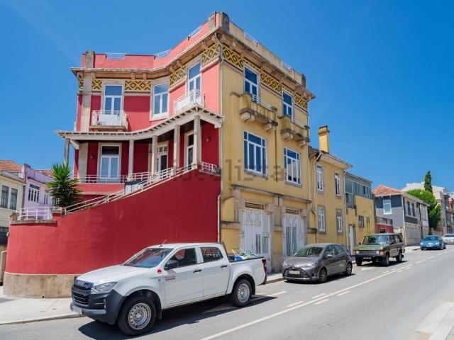 Moradia, Campanhã
