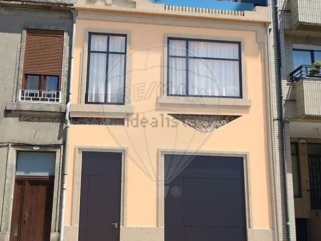 Moradia, Campanhã