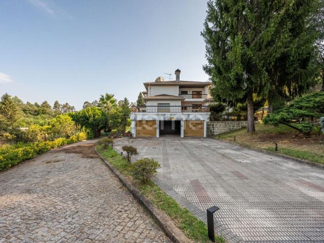 Moradia, Canedo
