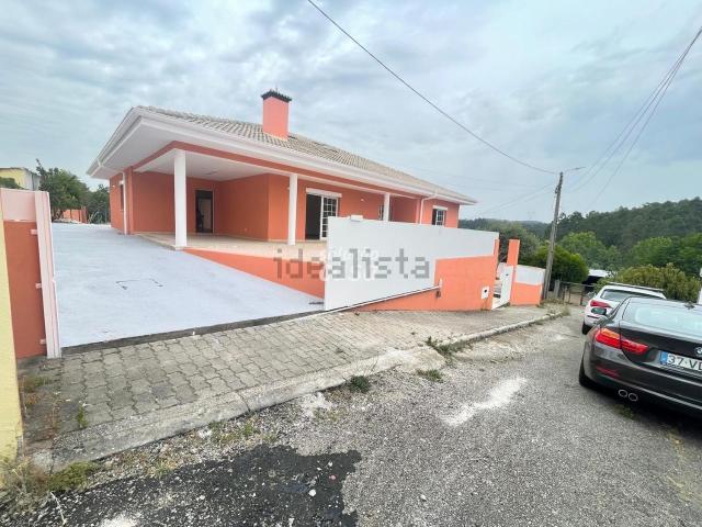 Moradia, Canedo