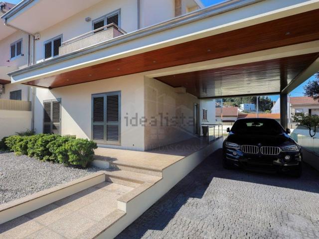 Moradia, Canelas