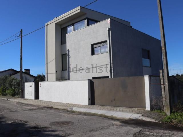 Moradia, Canelas