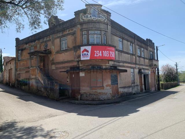 Moradia, Canelas e Fermelã