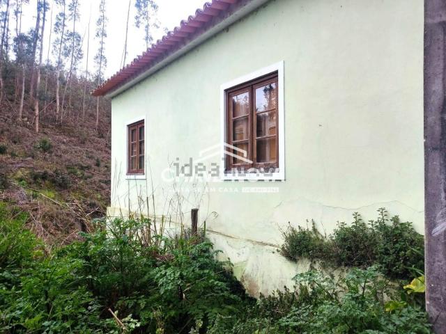 Moradia, Canelas e Fermelã