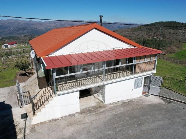 Moradia, Caniçada e Soengas