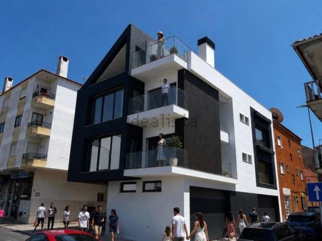 Moradia, Casal de Cambra