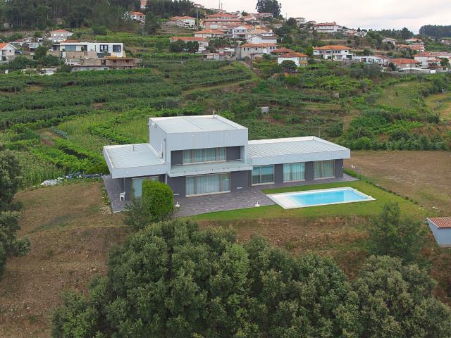 Moradia Castelo de Paiva