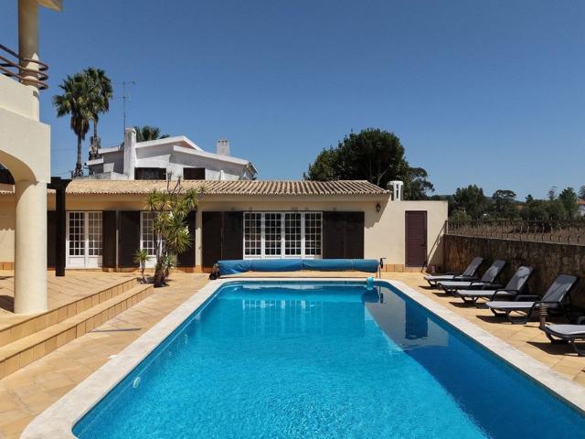 Moradia, Castelo Sesimbra
