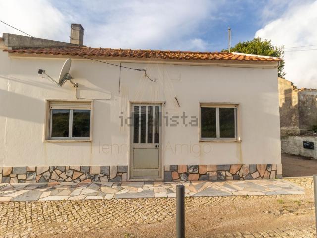 Moradia, Castelo Sesimbra