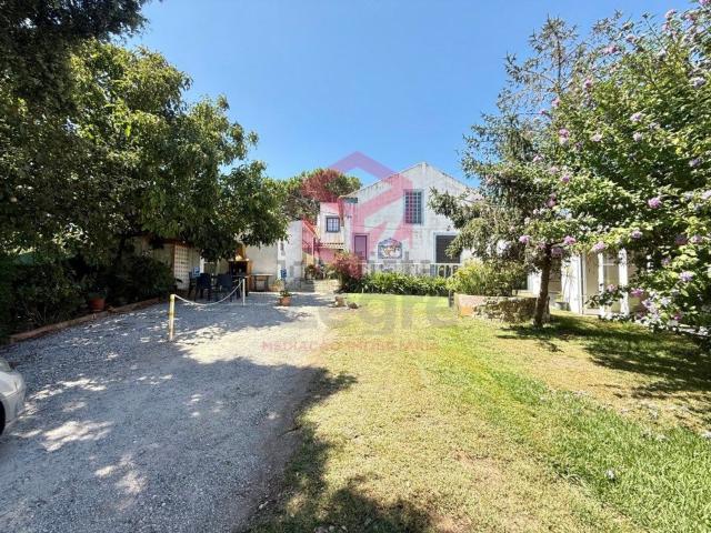 Moradia, Castelo Sesimbra