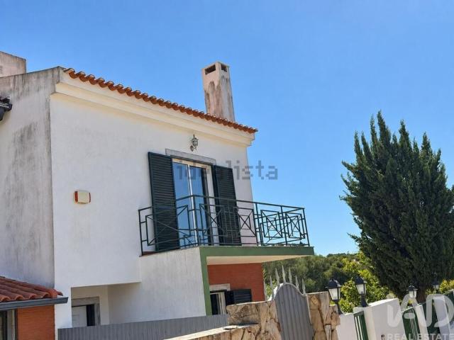 Moradia, Castelo Sesimbra