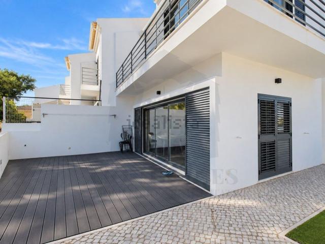 Moradia, Castelo Sesimbra