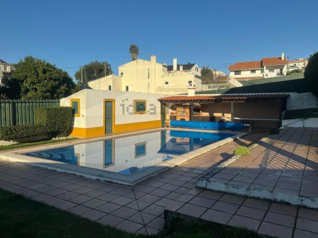 Moradia, Castelo Sesimbra