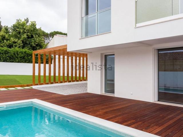 Moradia, Castelo Sesimbra