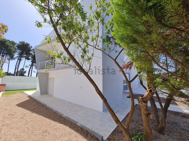 Moradia, Castelo Sesimbra