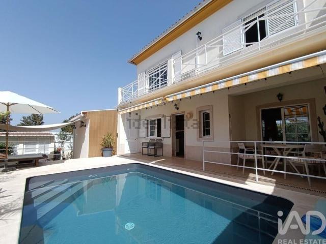 Moradia, Castelo Sesimbra
