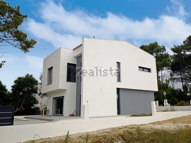 Moradia, Castelo Sesimbra
