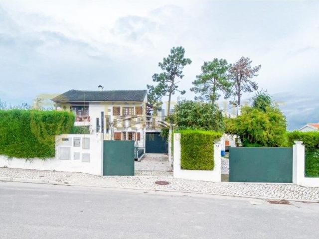Moradia, Castelo Sesimbra