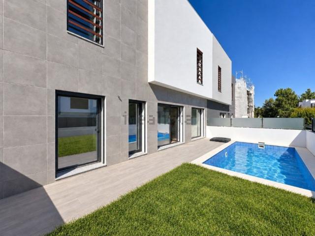 Moradia, Castelo Sesimbra